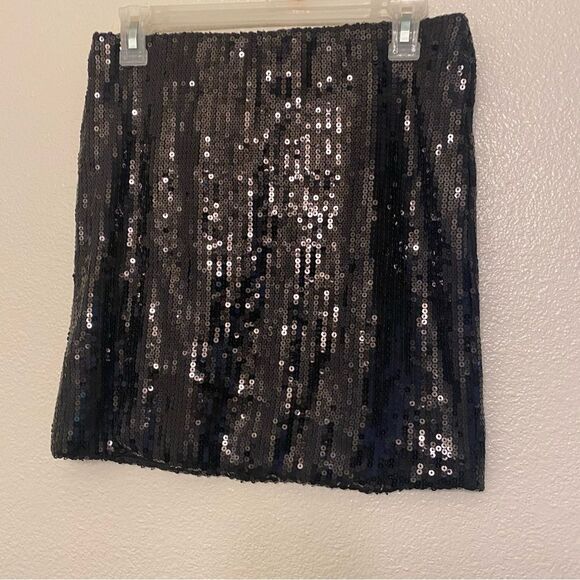 xhilaration black black all over sequin stretch pull on mini skirt NYE glam M - Picture 1 of 7